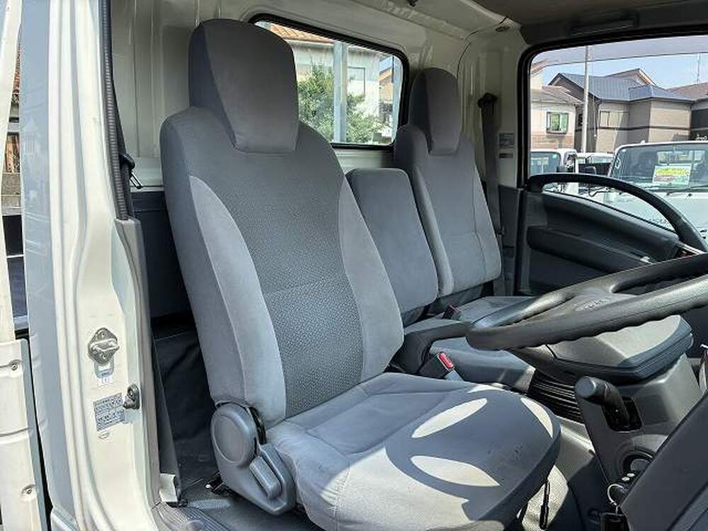 いすゞ　エルフ