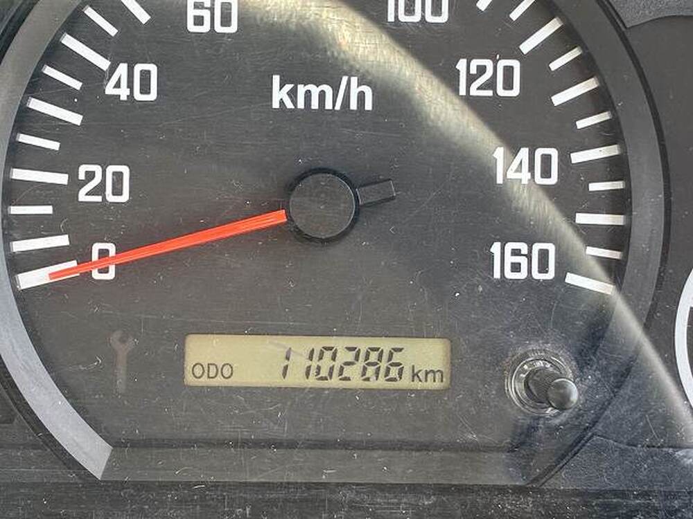 いすゞ　エルフ