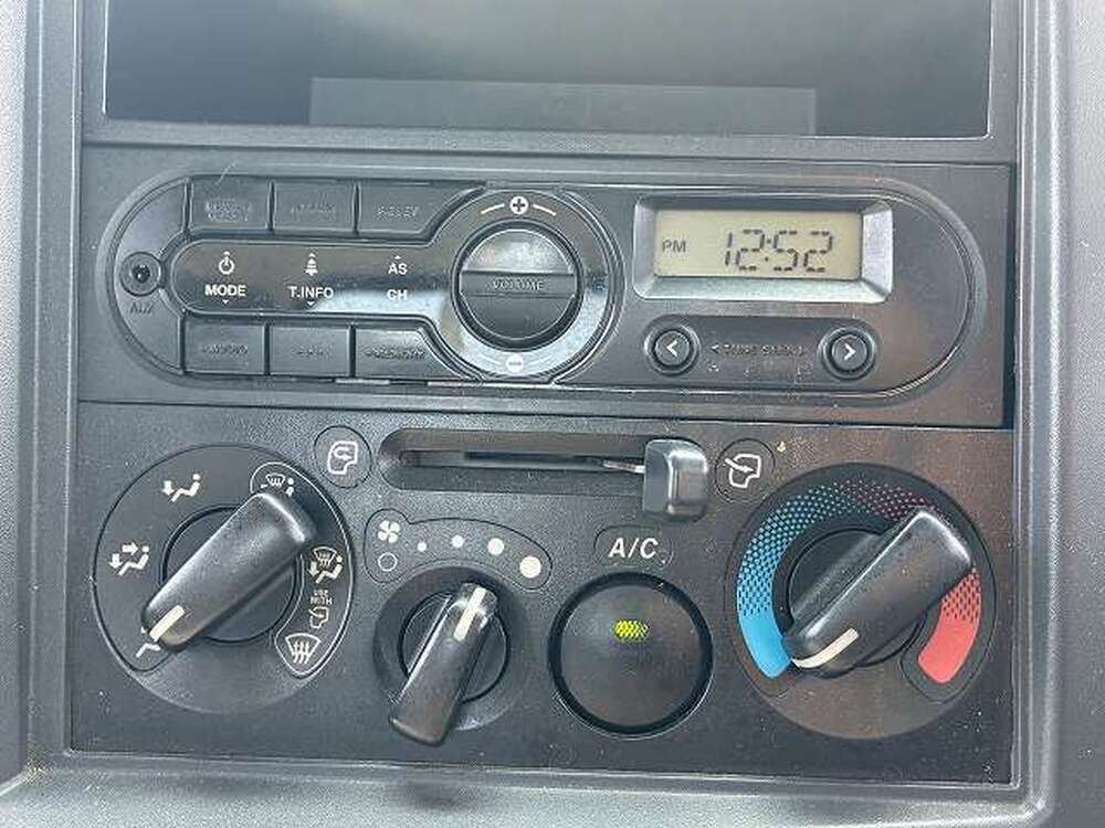 いすゞ　エルフ