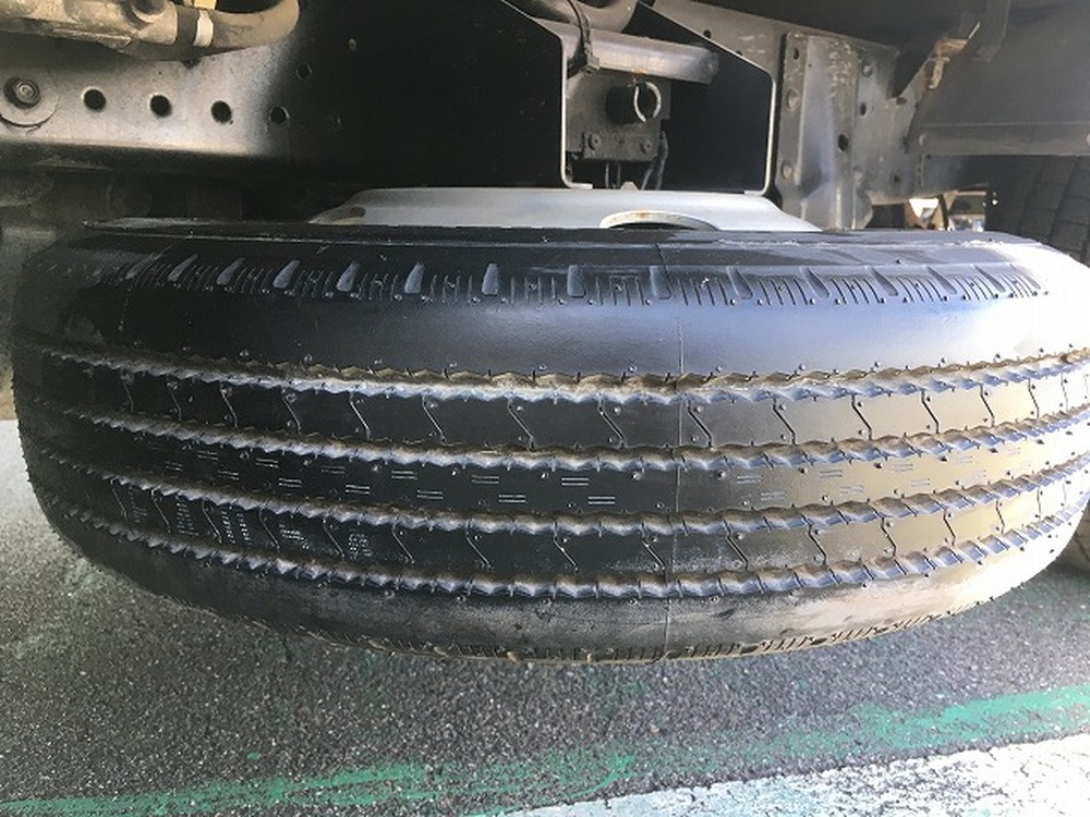 いすゞ　エルフ