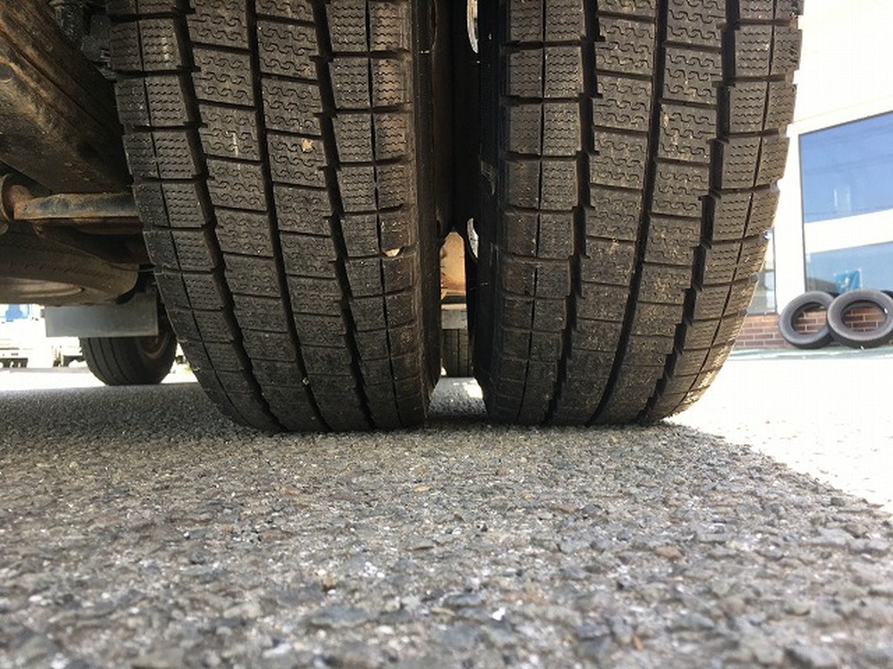 いすゞ　エルフ