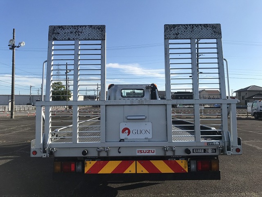 いすゞ　エルフ