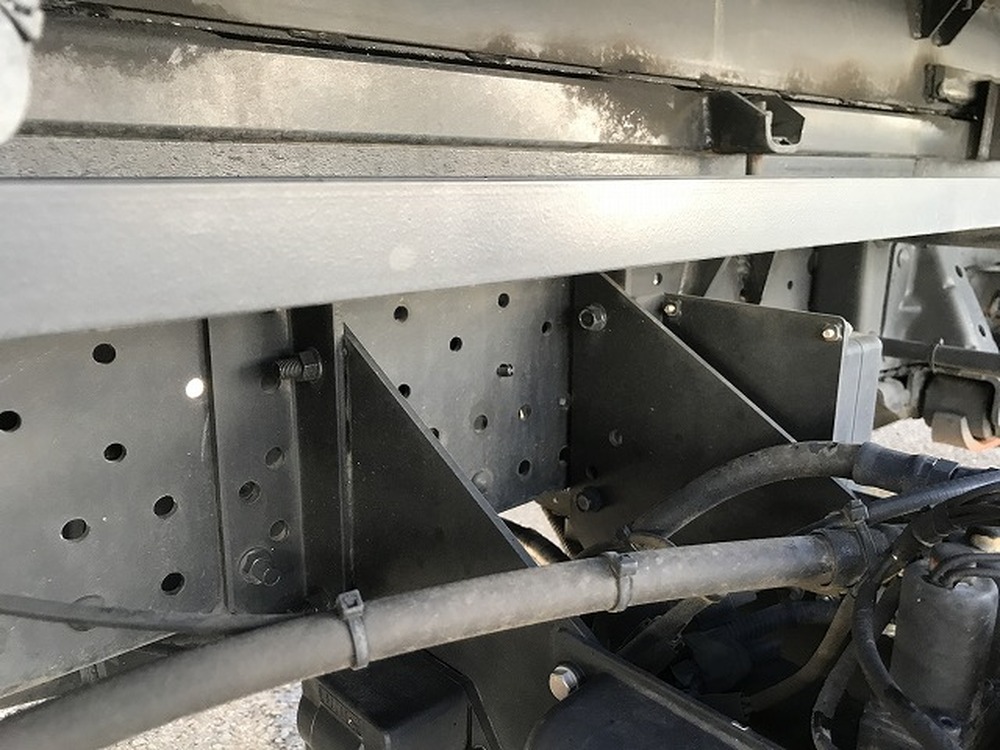 いすゞ　エルフ