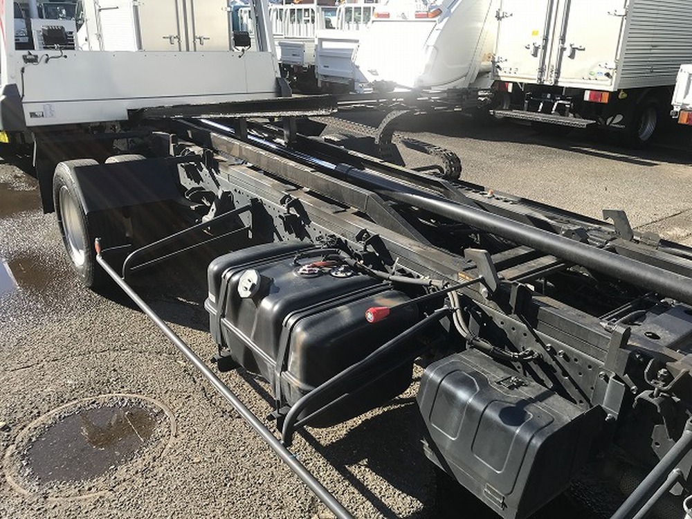 いすゞ　エルフ