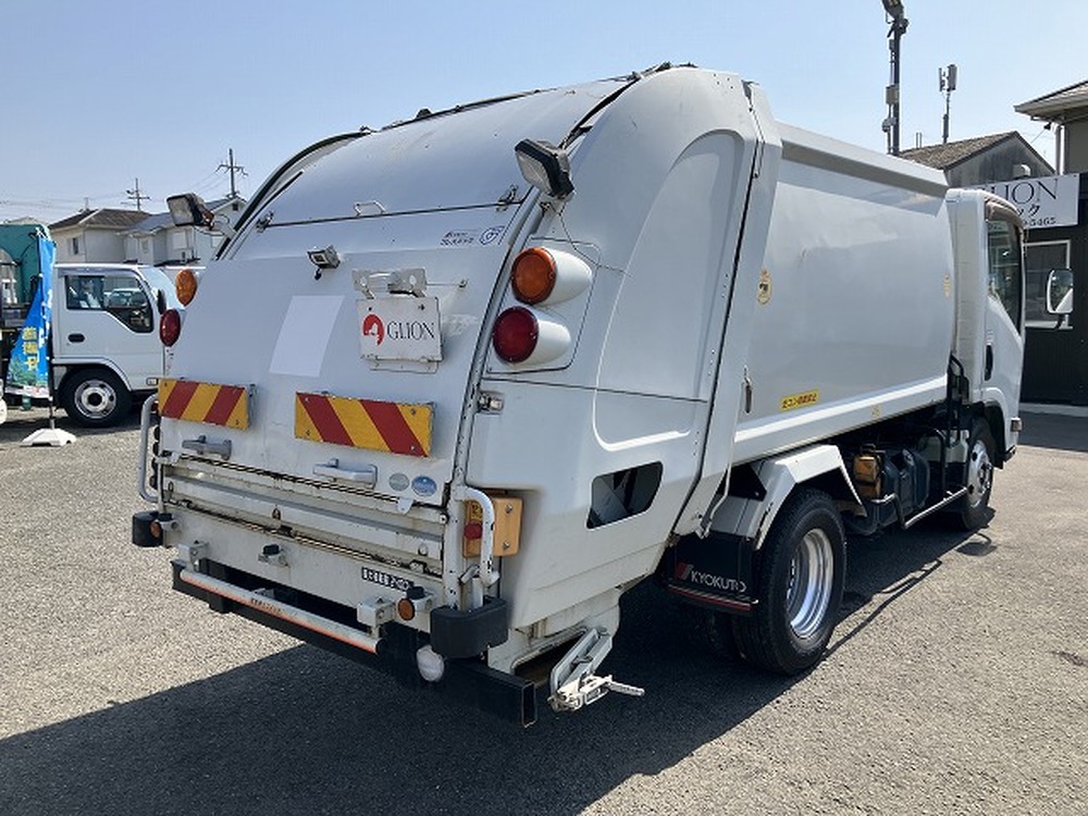 いすゞ　エルフ