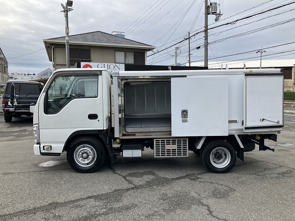 マツダ　タイタン