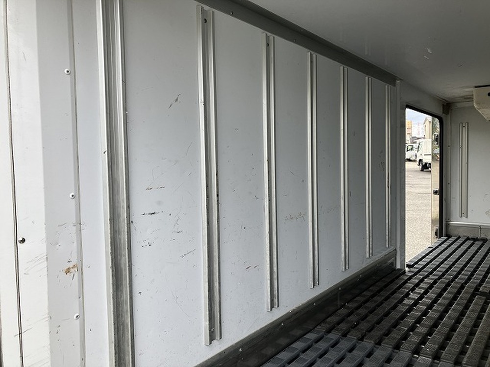 マツダ　タイタン