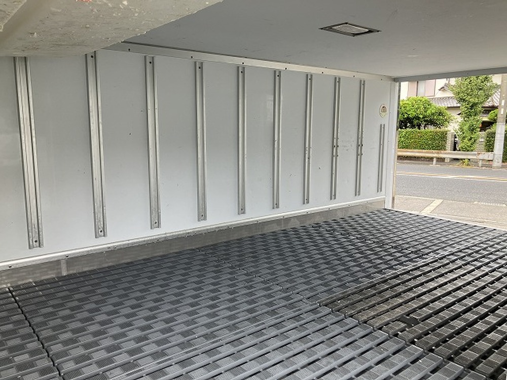 マツダ　タイタン