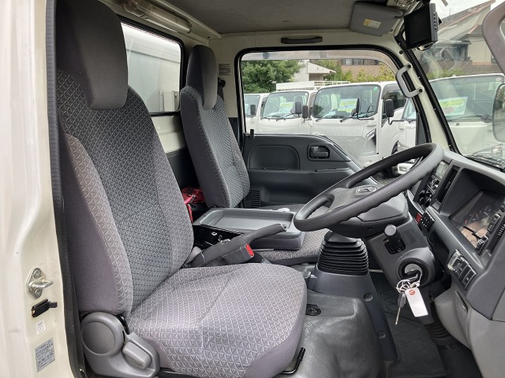 マツダ　タイタン