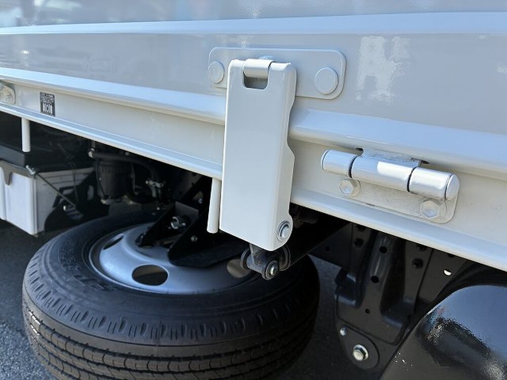 日野　デュトロ