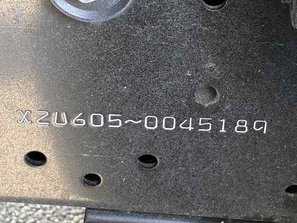 日野　デュトロ