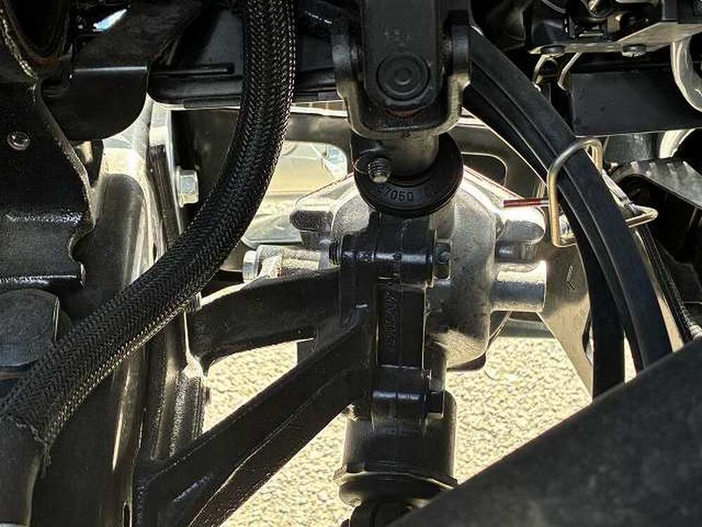 日野　デュトロ