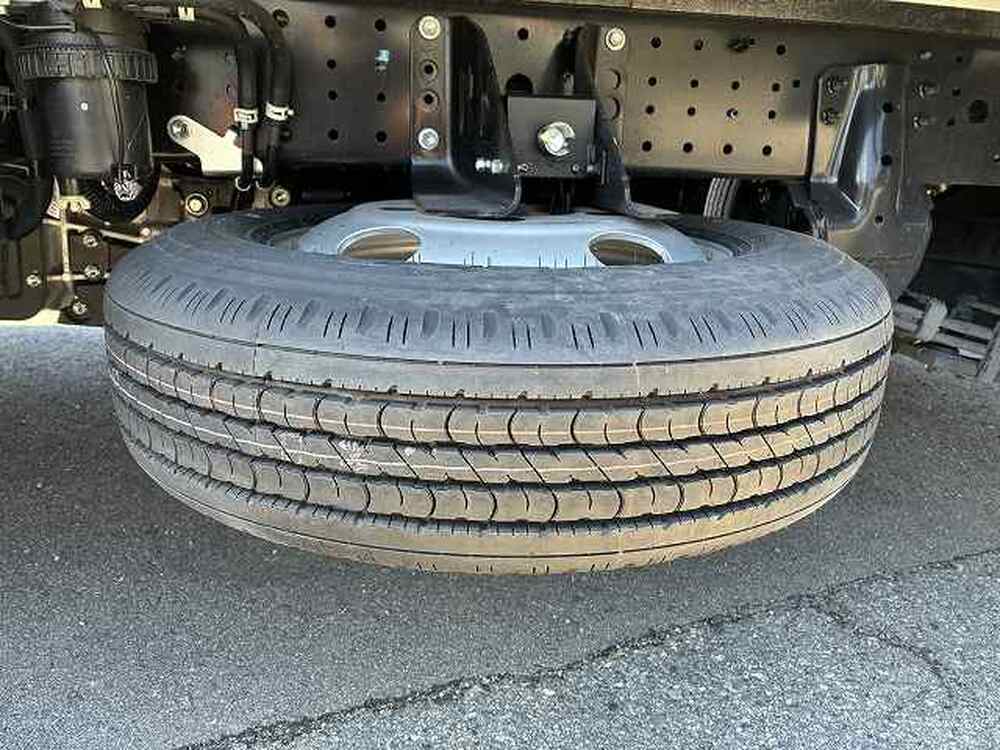 日野　デュトロ