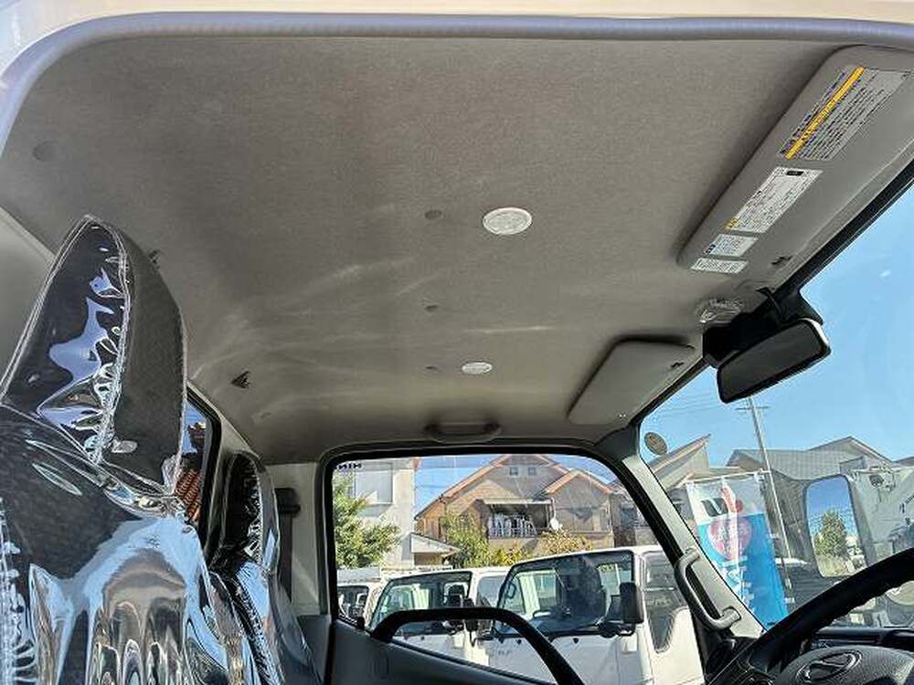 日野　デュトロ