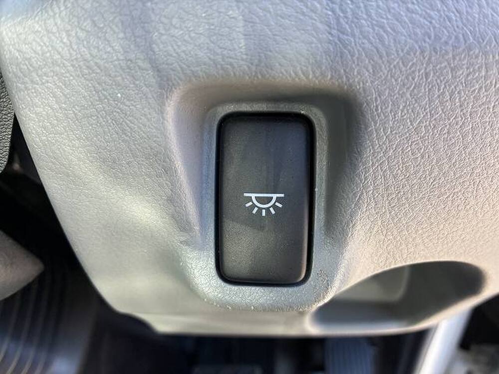 日野　デュトロ