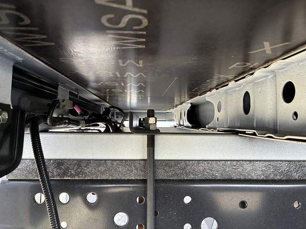 日野　デュトロ