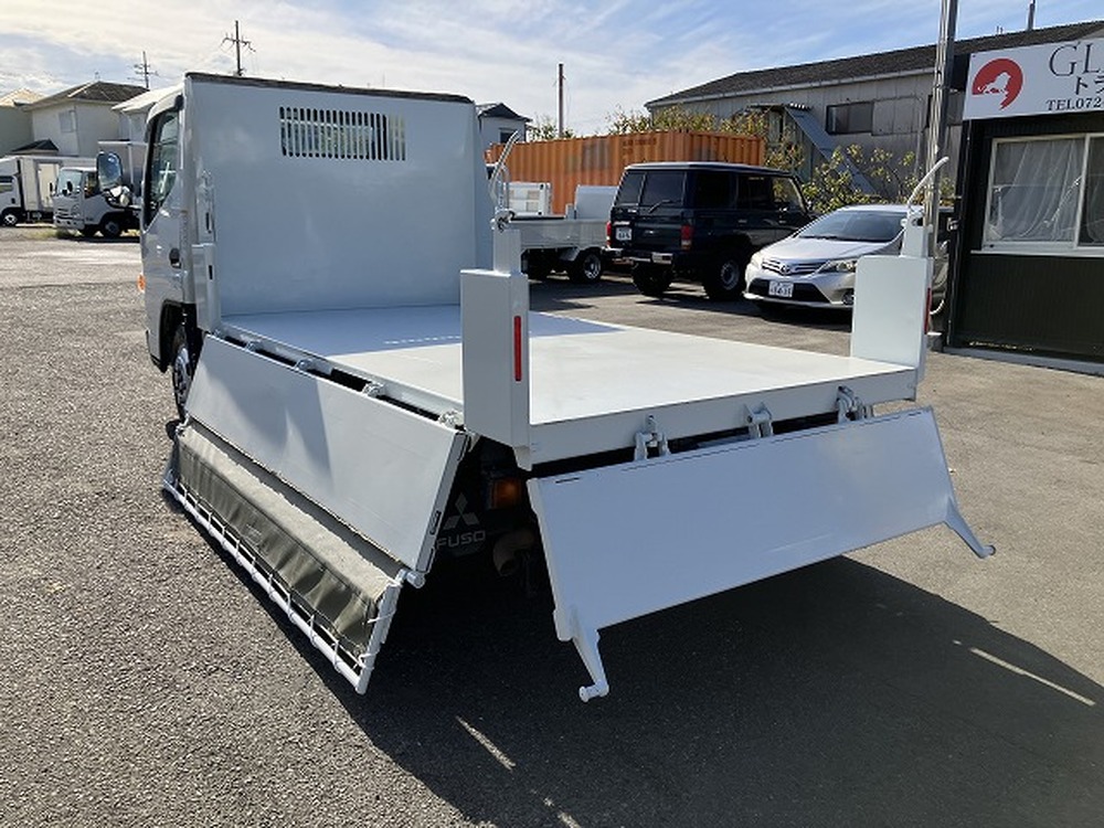 三菱ふそう　キャンター