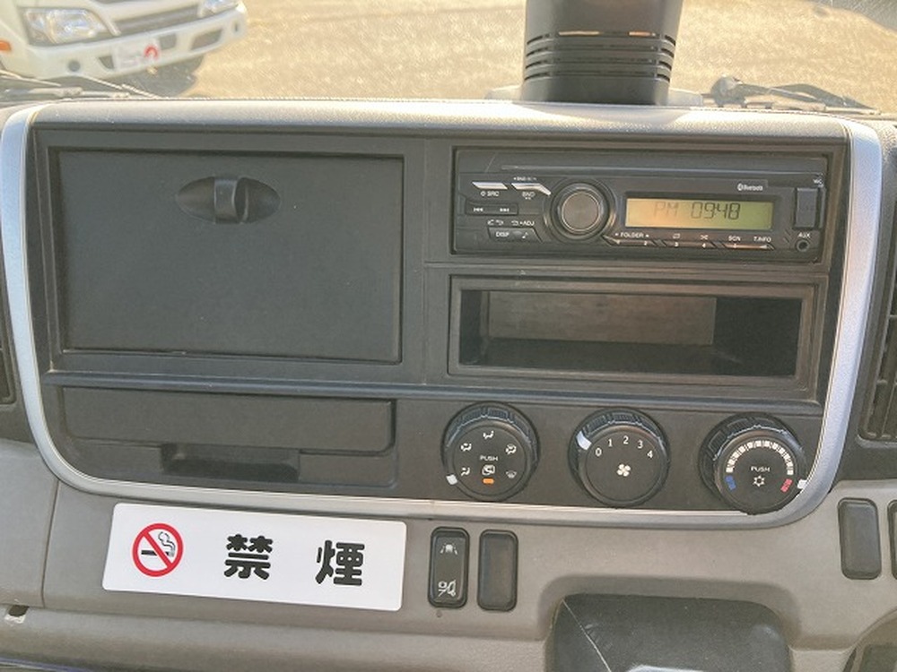 三菱ふそう　キャンター