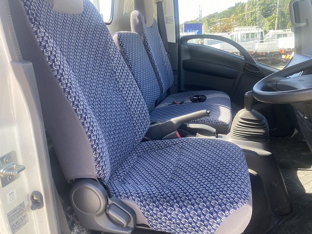 マツダ　タイタン