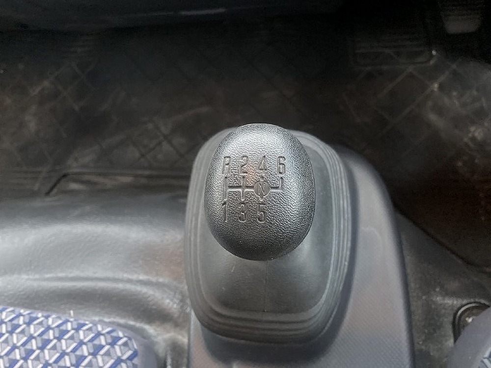 マツダ　タイタン