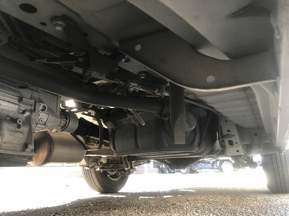 トヨタ　ハイエースバン