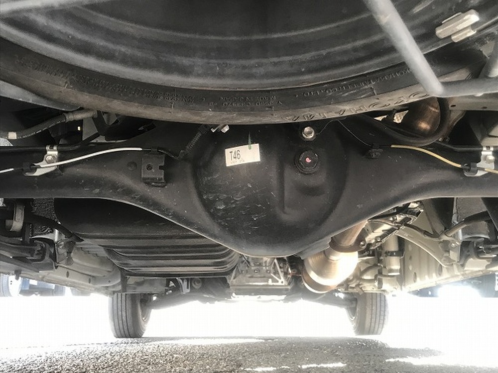 トヨタ　ハイエースバン