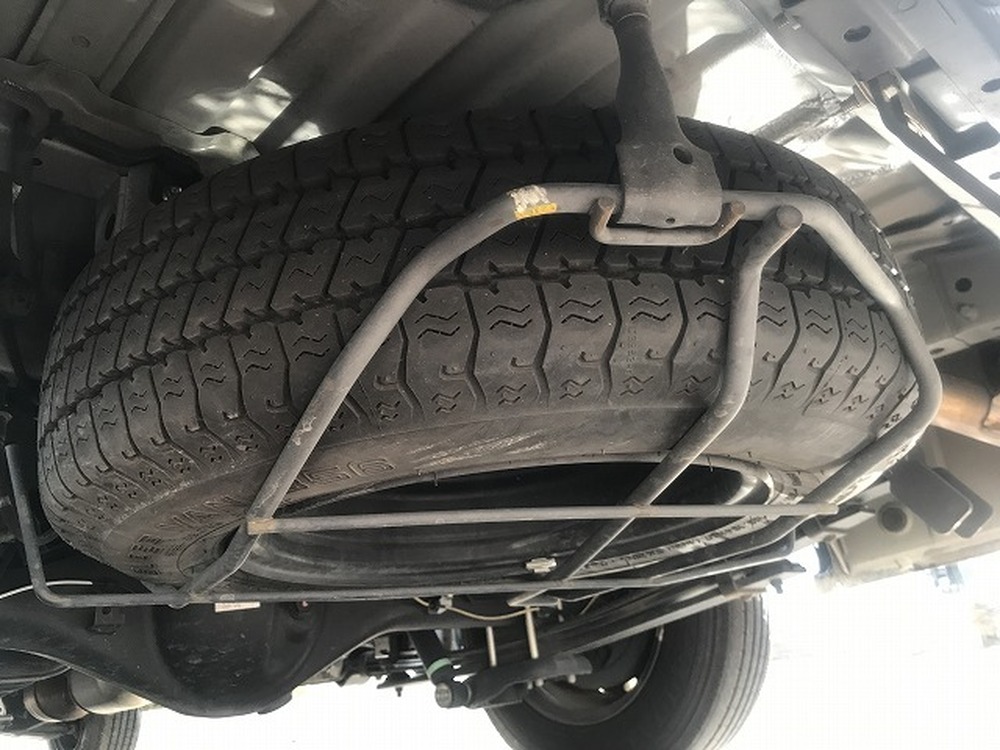 トヨタ　ハイエースバン