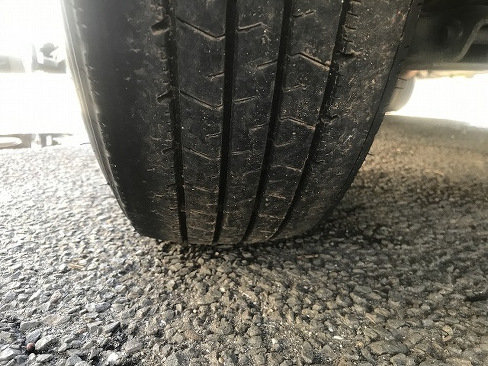 トヨタ　ハイエースバン