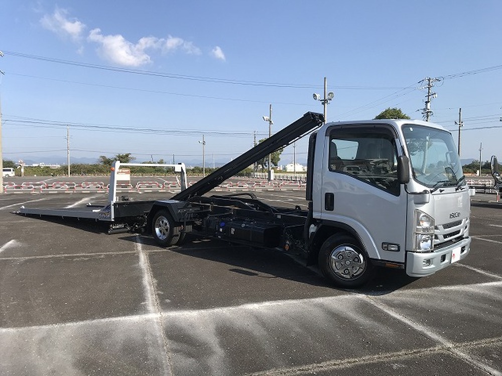 いすゞ　エルフ