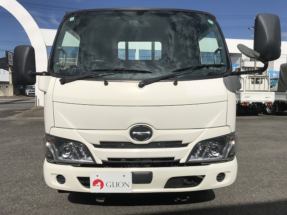 日野　デュトロ