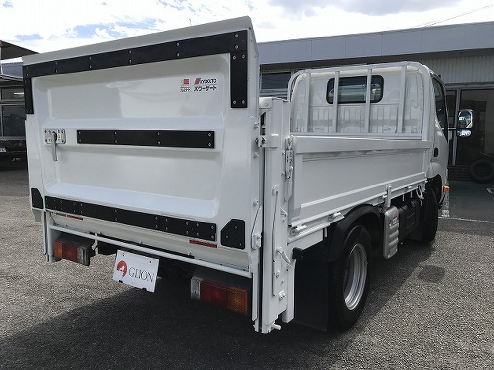 日野　デュトロ