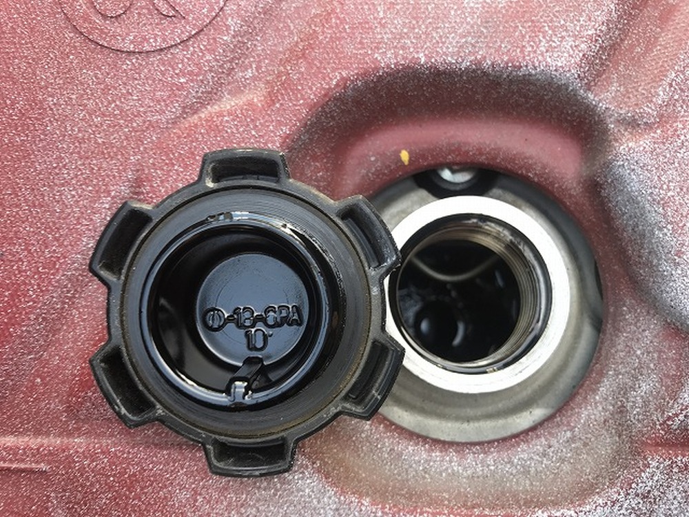 日野　デュトロ