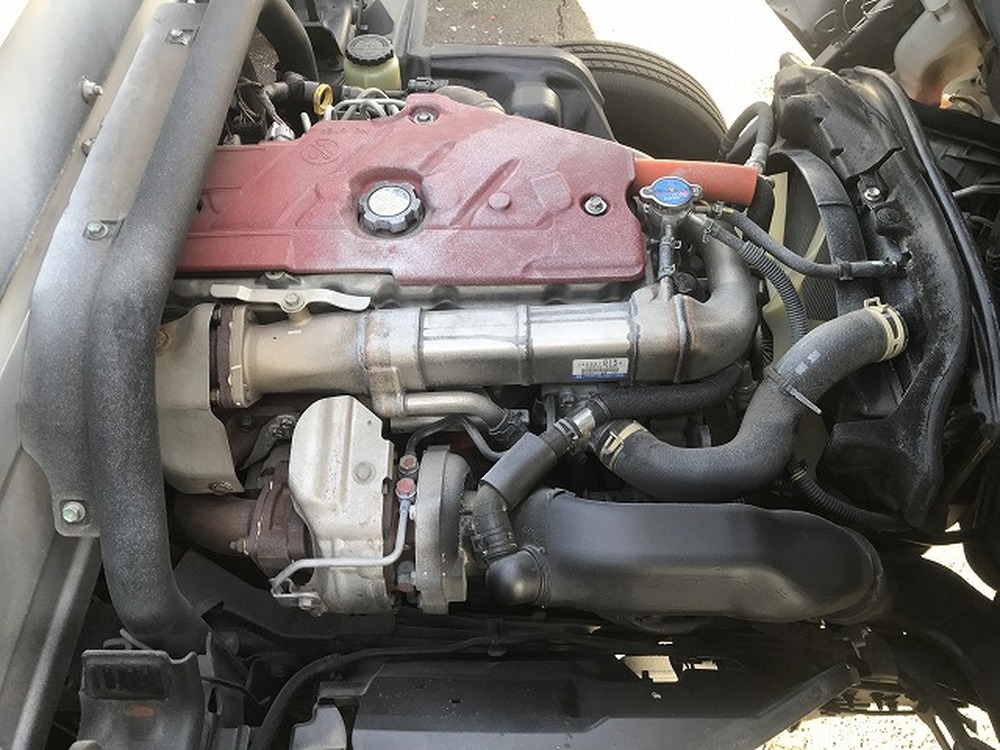 日野　デュトロ