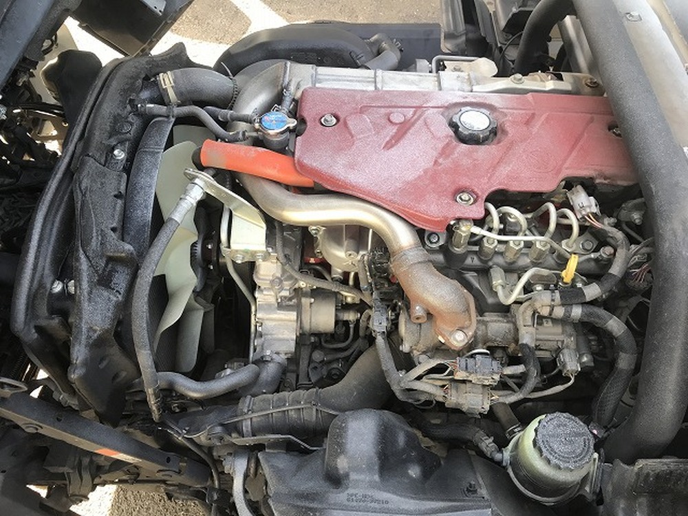 日野　デュトロ