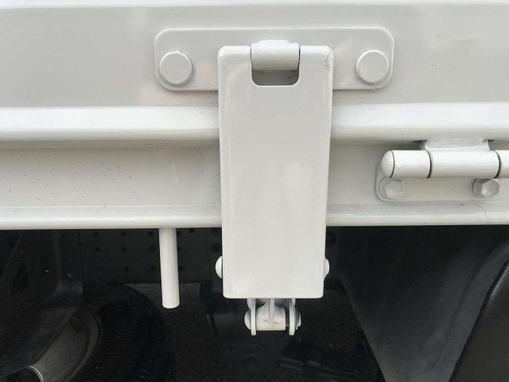 日野　デュトロ