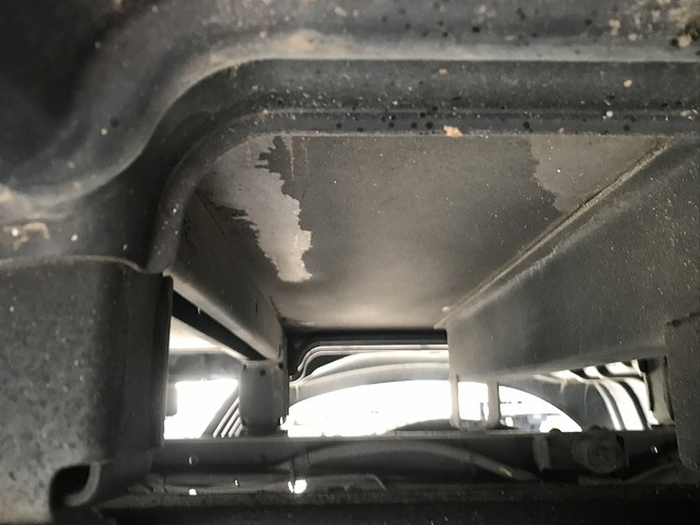 日野　デュトロ