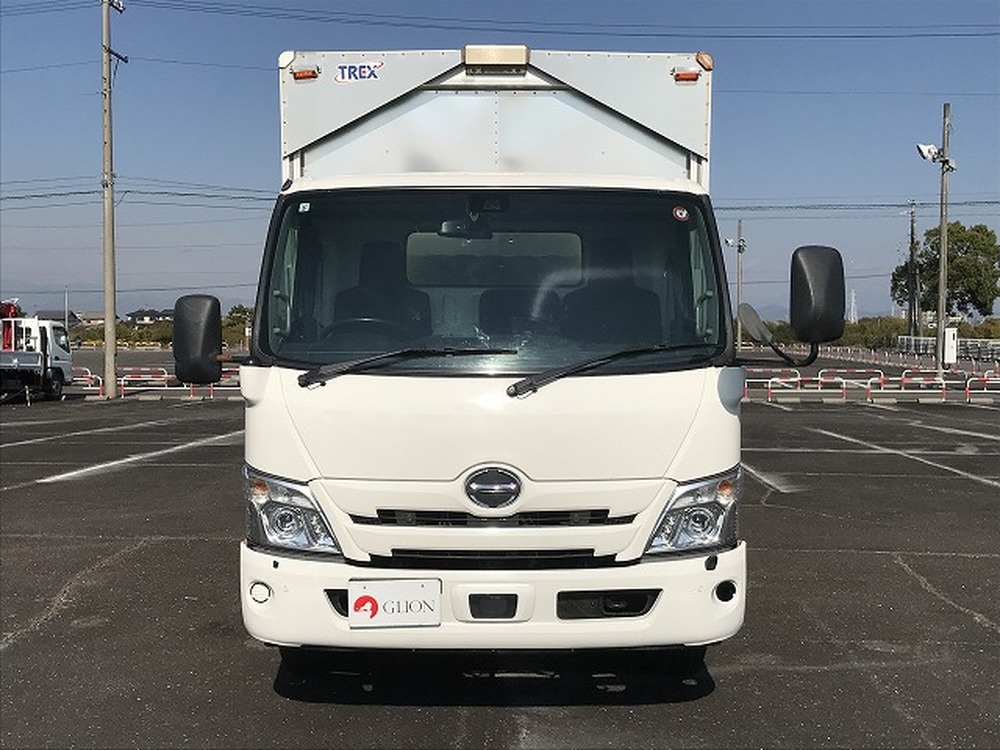 日野　デュトロ