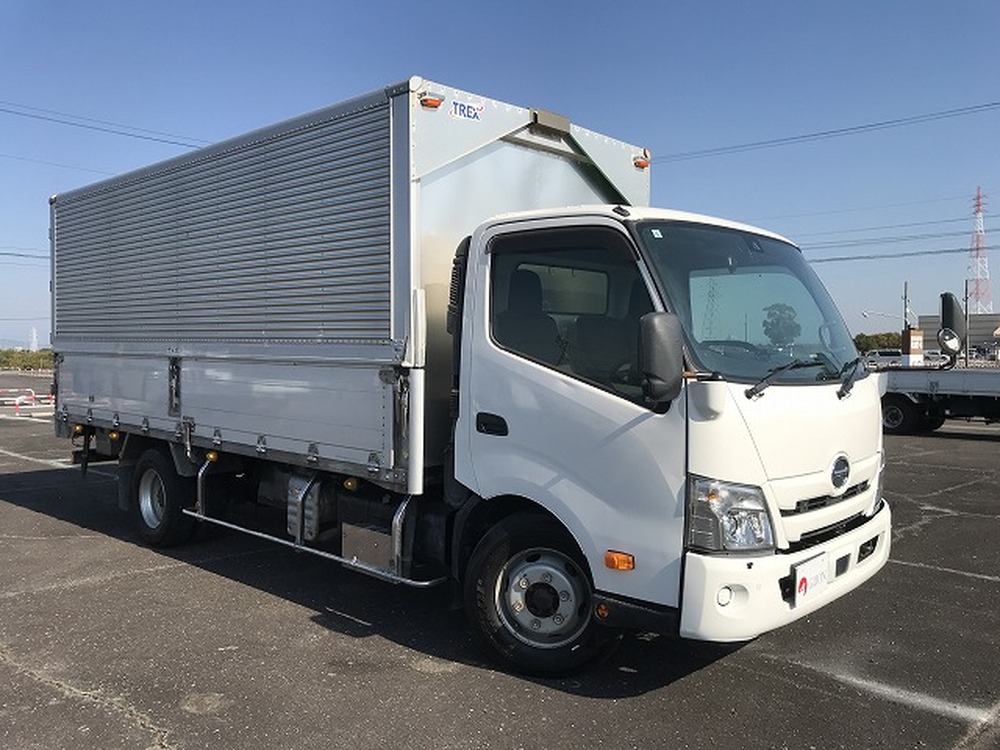 日野　デュトロ