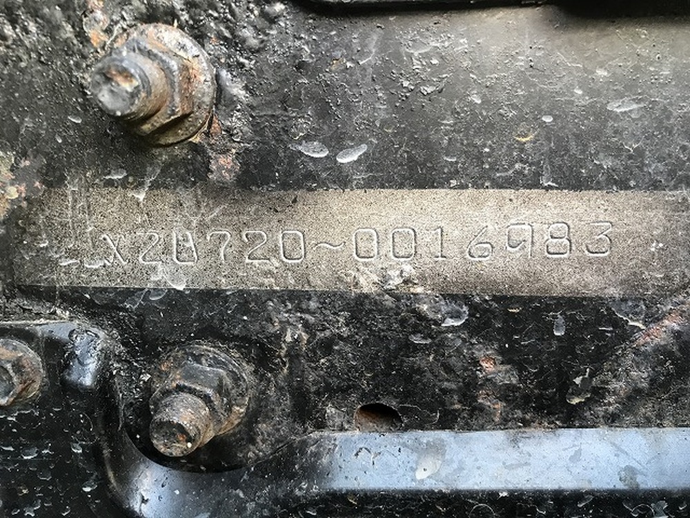 日野　デュトロ