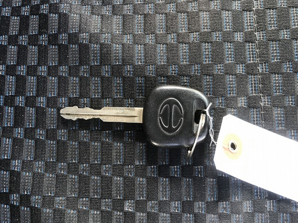 日野　デュトロ