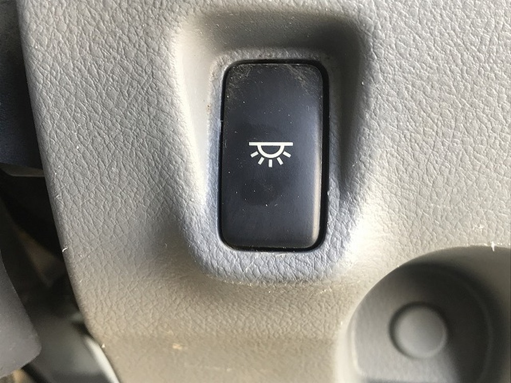 日野　デュトロ