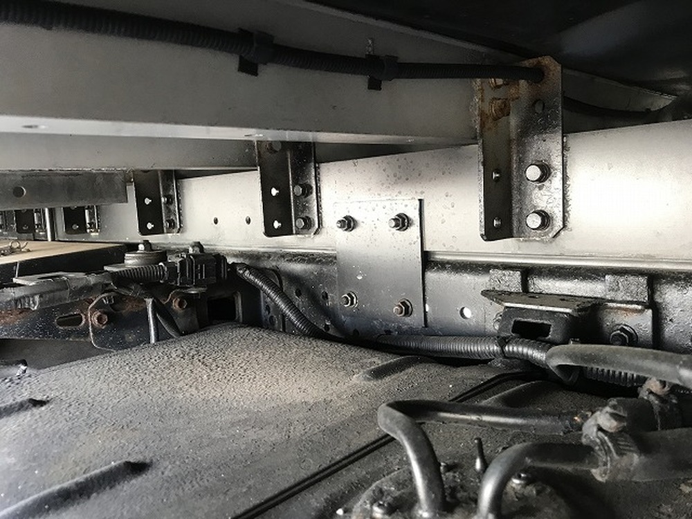 日野　デュトロ