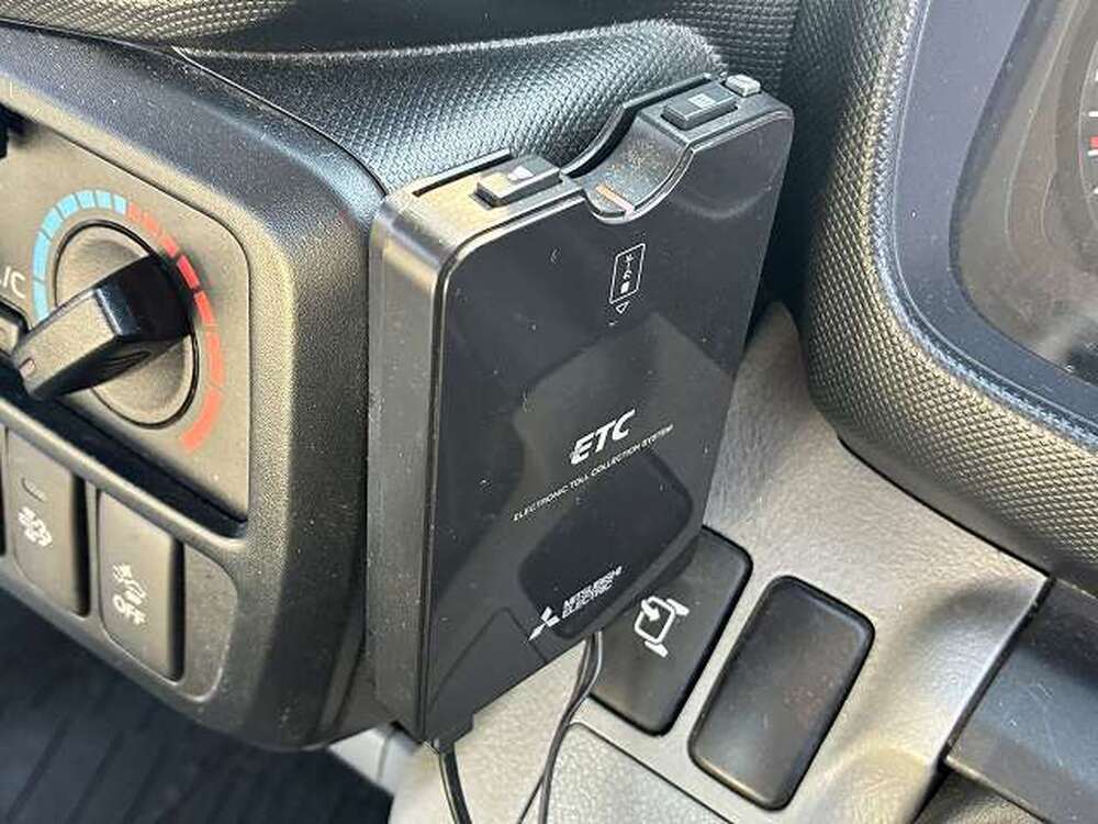 日野　デュトロ