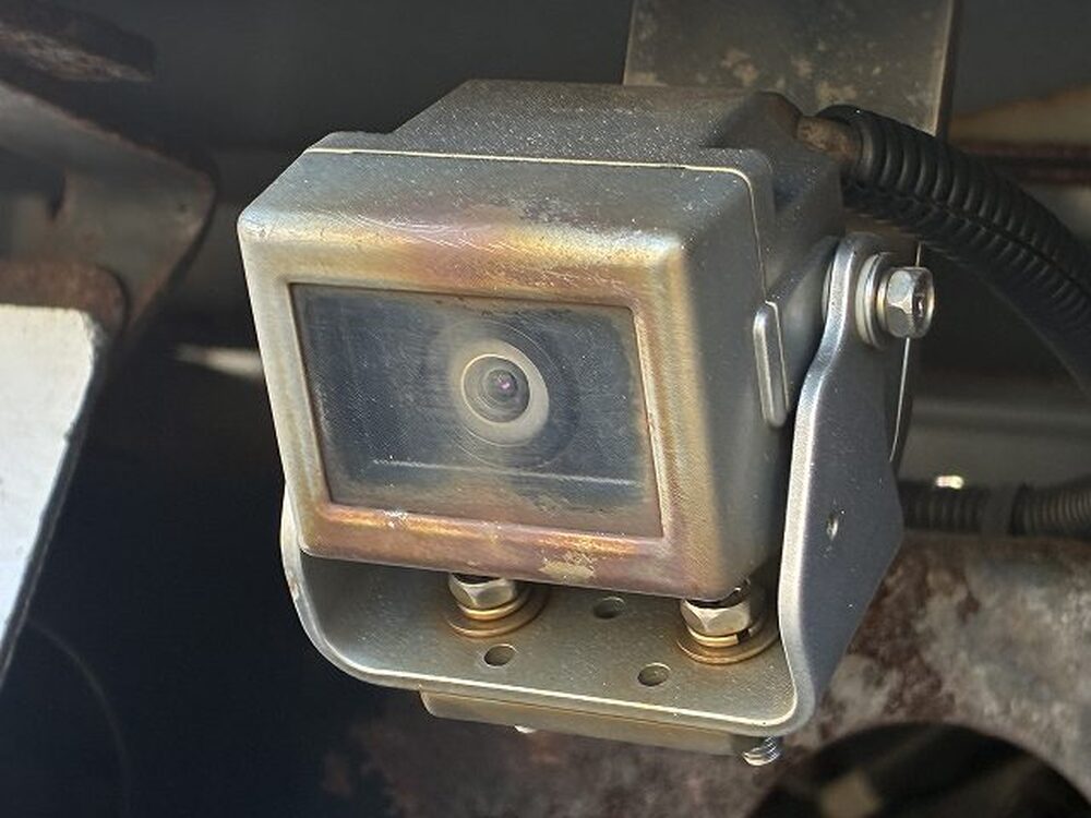 日野　デュトロ