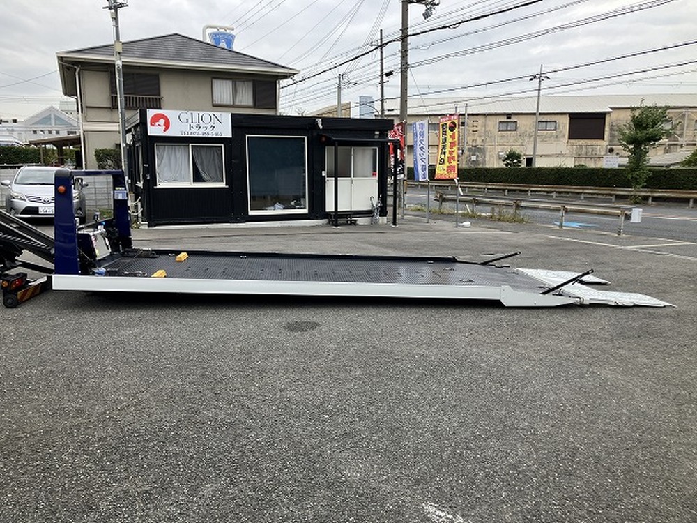 三菱ふそう　キャンター