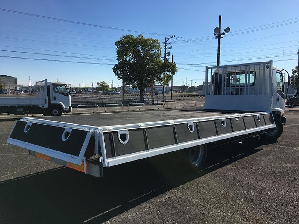 いすゞ　フォワード