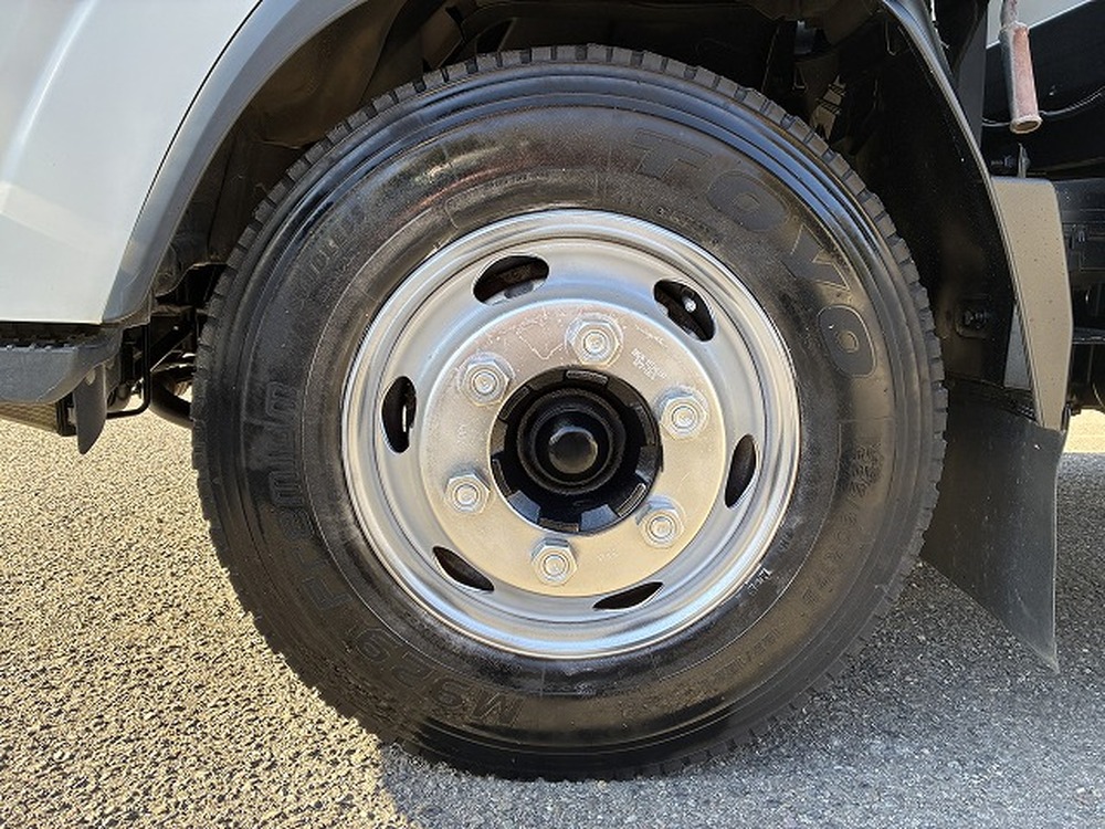 いすゞ　エルフ