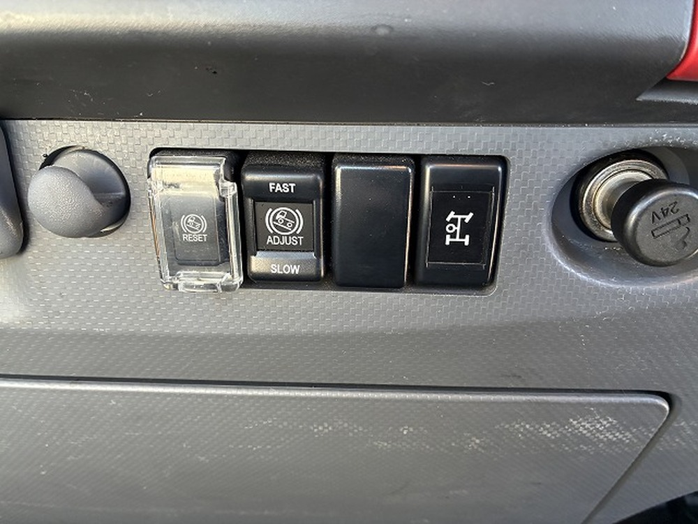 いすゞ　エルフ