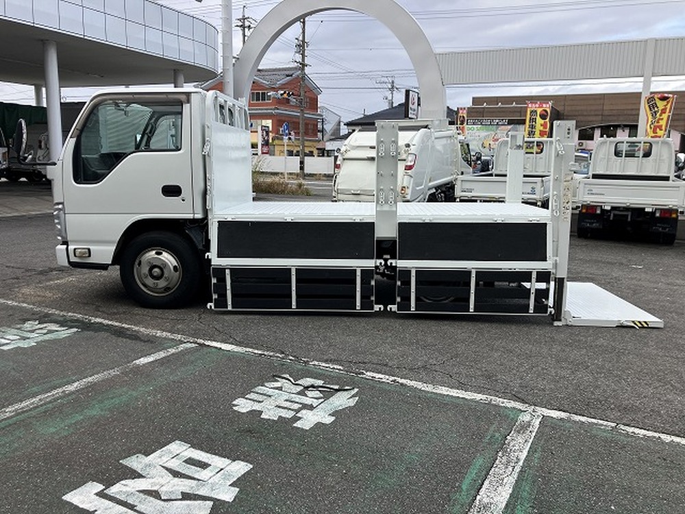 いすゞ　エルフ