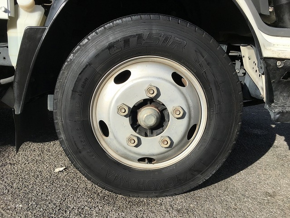 いすゞ　エルフ